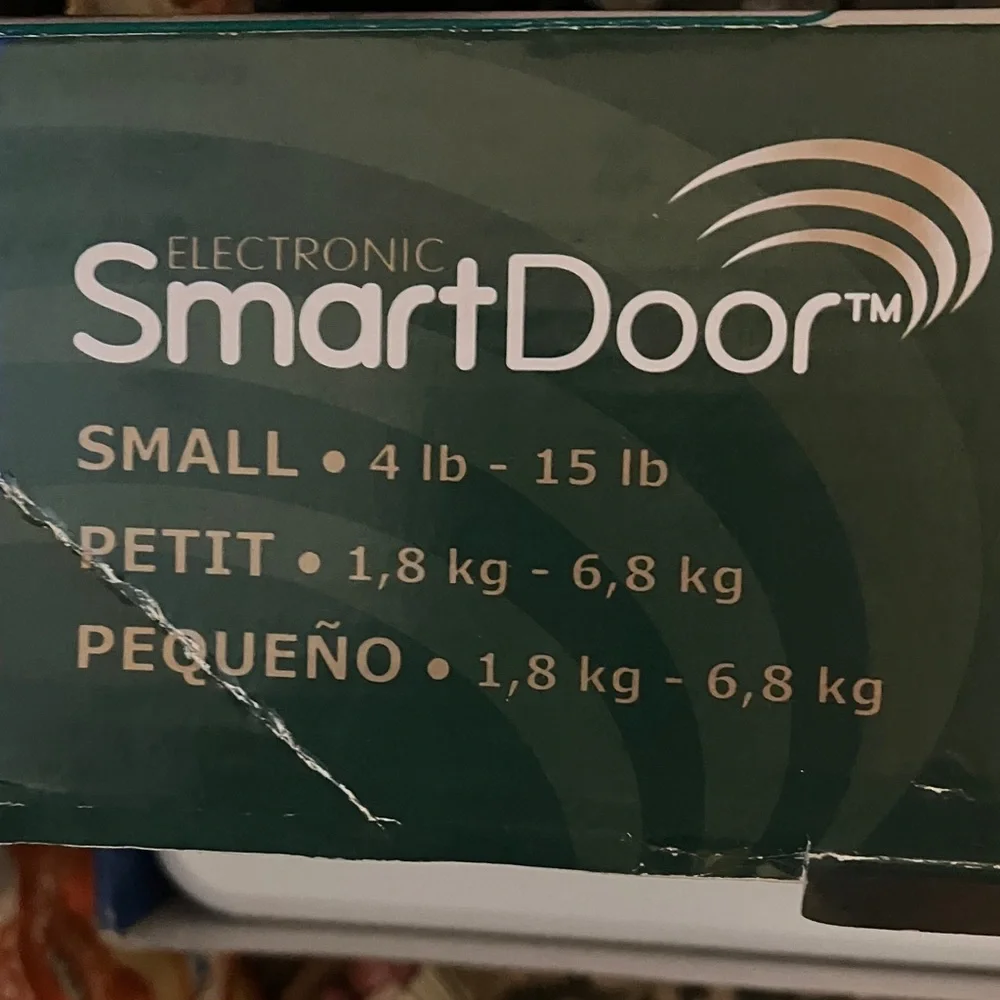 SmartDoor Electronic Pet Door for Small Dogs - Dark Green